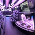 Can 10 people fit in a limo?