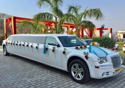 Who has limousine car in india?